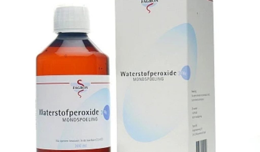 Waterstofperoxide: Gebruik, Voordelen en Tips voor Mondspoeling