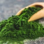 Spirulina: Complete Gids voor Gebruik, Dosering, Veiligheid en Bijwerkingen